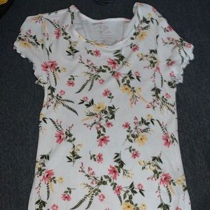 Tight flower shirt